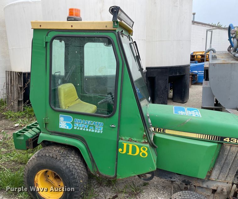 image for item OG9953 1988 John Deere 430 tractor