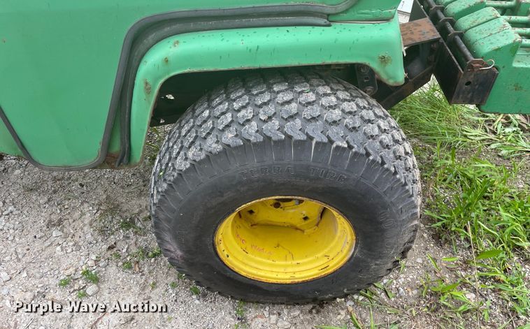 image for item OG9953 1988 John Deere 430 tractor