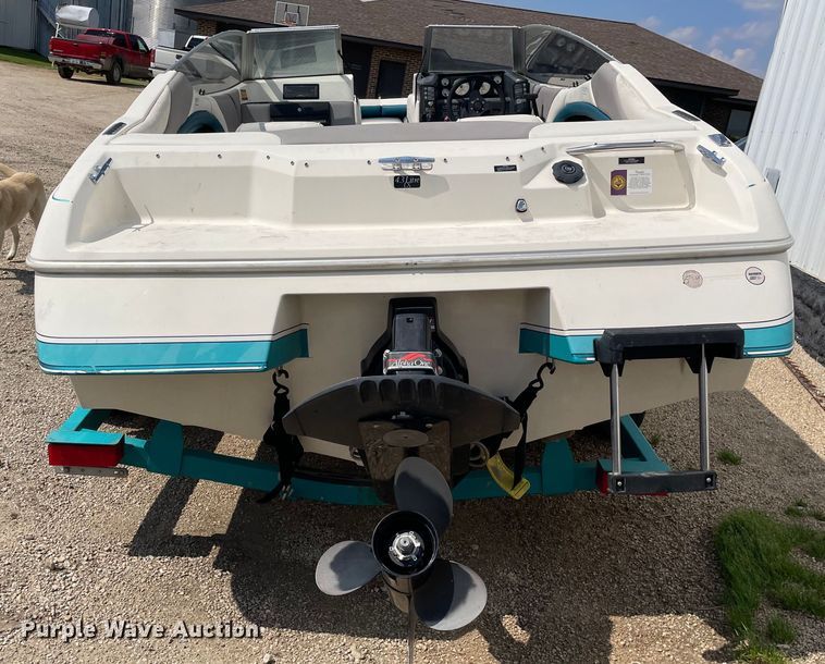 image for item OG9981 1992 Bayliner  Capri boat