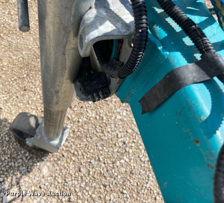 image for item OG9981 1992 Bayliner  Capri boat