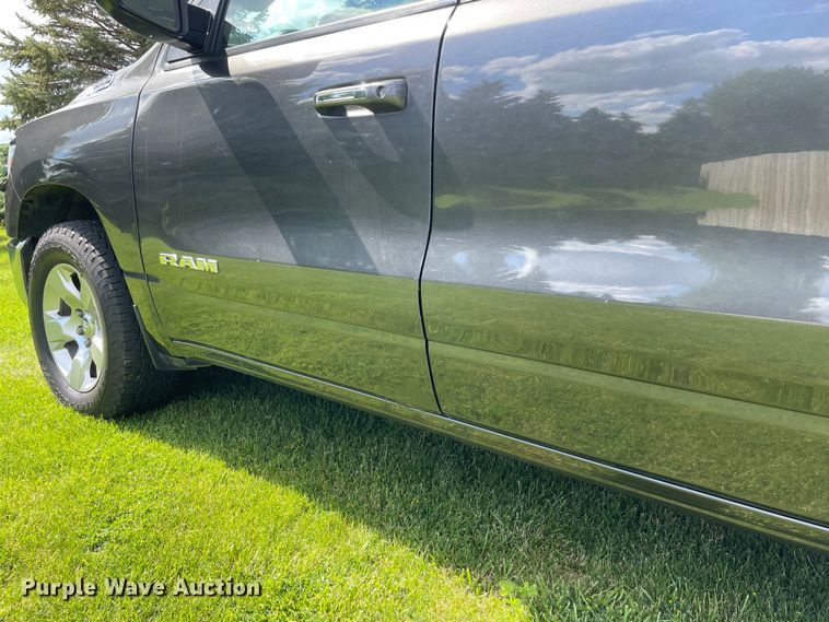 image for item OG9988 2019 Dodge Ram 1500 Crew Cab pickup truck