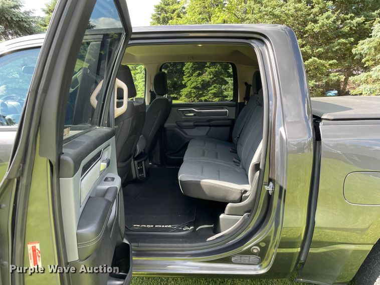 image for item OG9988 2019 Dodge Ram 1500 Crew Cab pickup truck