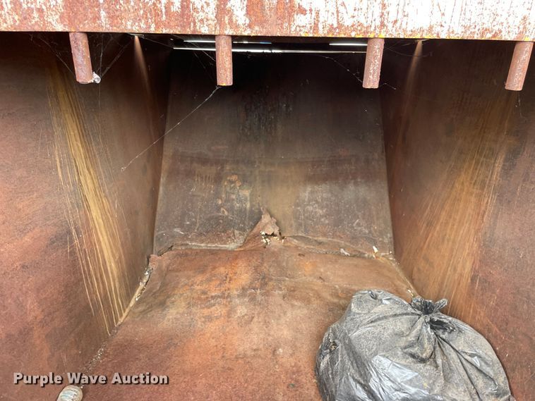 image for item OH9027 (4) refuse compactors