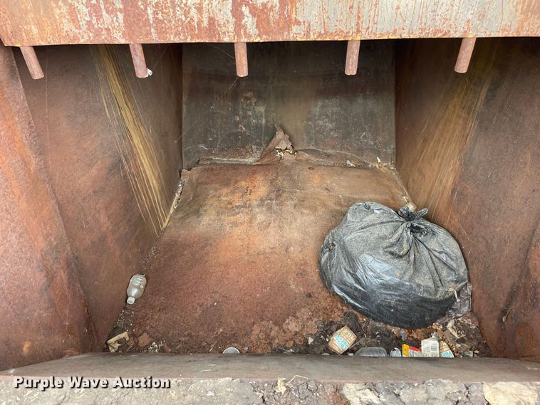 image for item OH9027 (4) refuse compactors