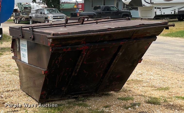 image for item OH9027 (4) refuse compactors