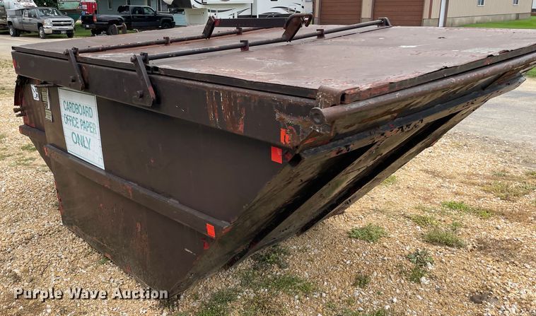 image for item OH9027 (4) refuse compactors