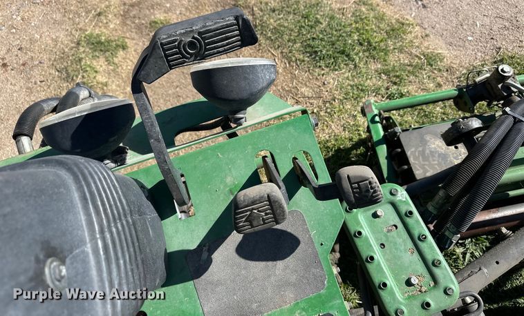 image for item OI9150 2009 John Deere 7700 Precision Cut reel mower