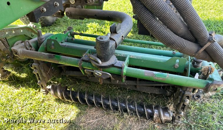 image for item OI9150 2009 John Deere 7700 Precision Cut reel mower