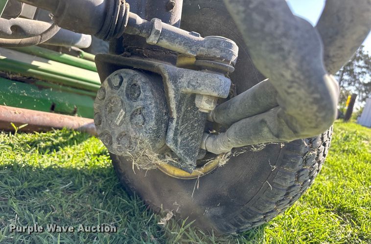 image for item OI9150 2009 John Deere 7700 Precision Cut reel mower