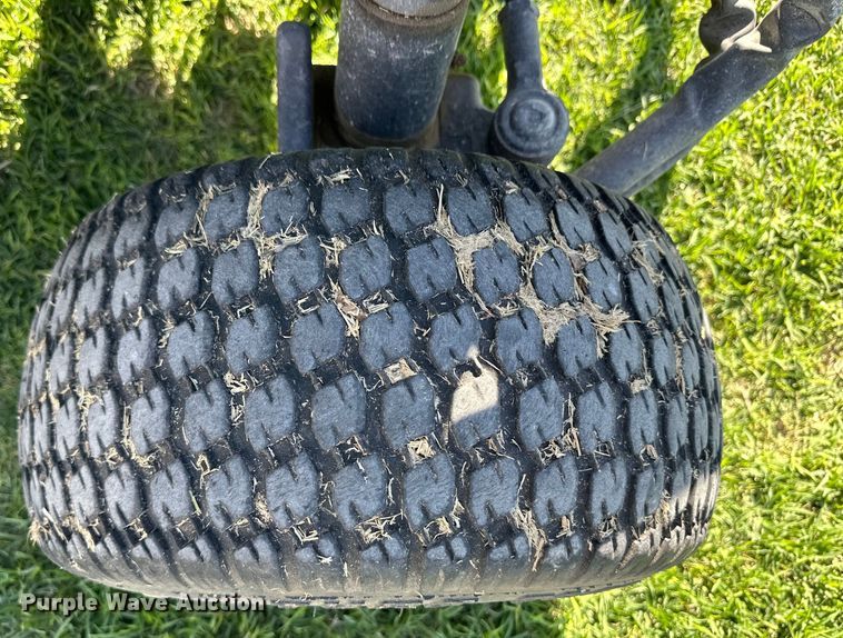 image for item OI9150 2009 John Deere 7700 Precision Cut reel mower