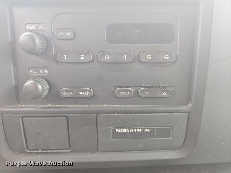 image for item OK9881 2007 Chevrolet  Express 1500 van