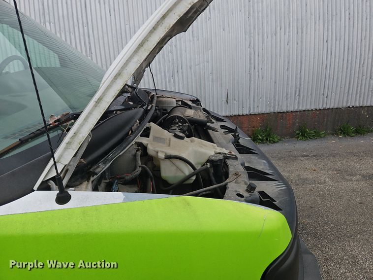 image for item OK9881 2007 Chevrolet  Express 1500 van