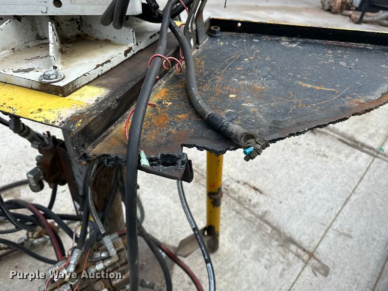 image for item OM9274 Auto Crane  3203 crane