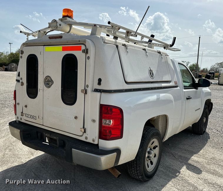 image for item OM9461 2012 Chevrolet  Silverado 1500 pickup truck