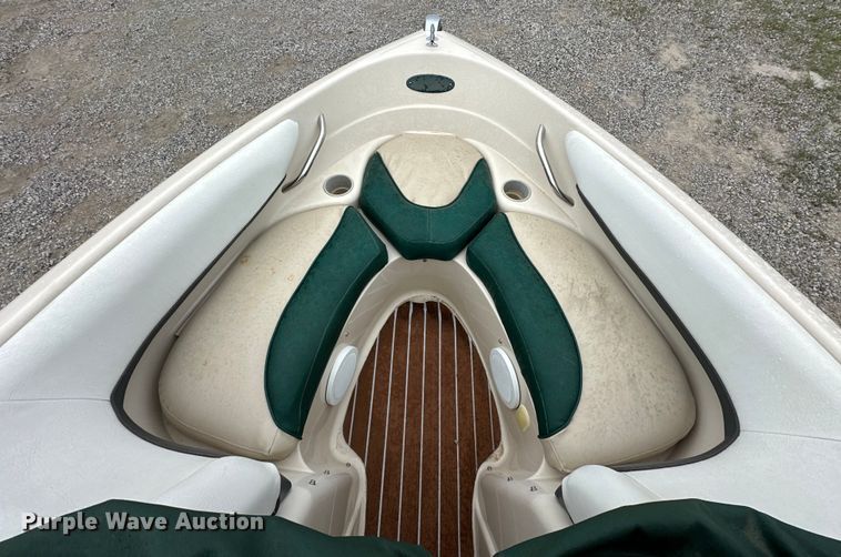 image for item OM9465 1998 Larson  LXI186 boat