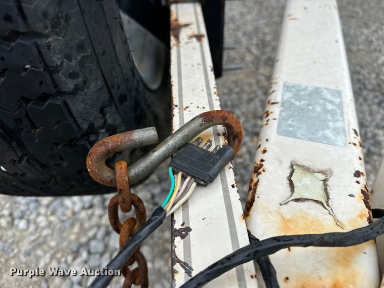 image for item OM9465 1998 Larson  LXI186 boat