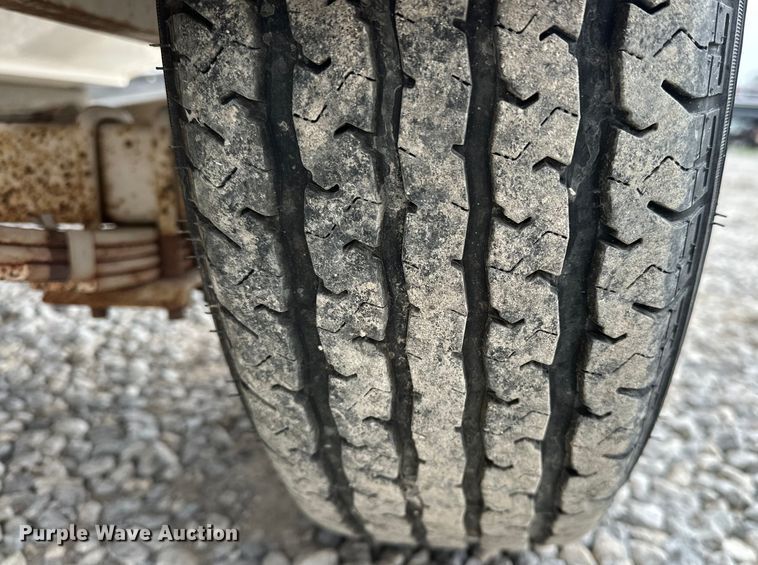 image for item OM9465 1998 Larson  LXI186 boat