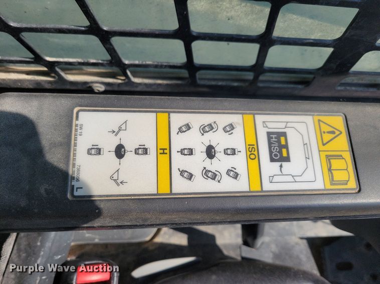 image for item DG0601 2021 Bobcat T76 tracked skid steer loader