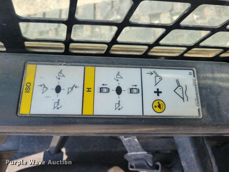 image for item DG0601 2021 Bobcat T76 tracked skid steer loader