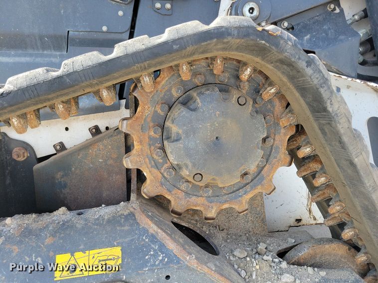 image for item DG0601 2021 Bobcat T76 tracked skid steer loader