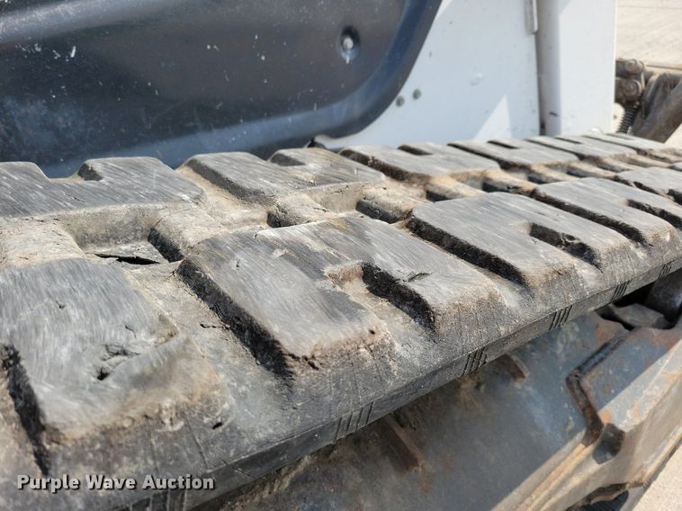 image for item DG0601 2021 Bobcat T76 tracked skid steer loader