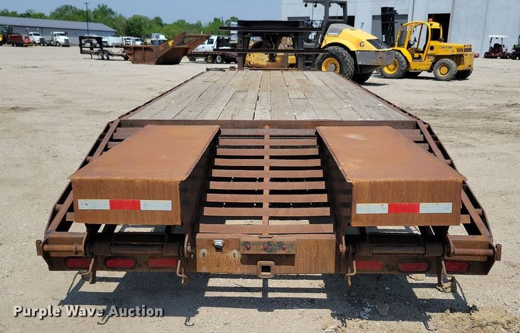 image for item DG0605 2008 Doolittle FD-304 equipment trailer