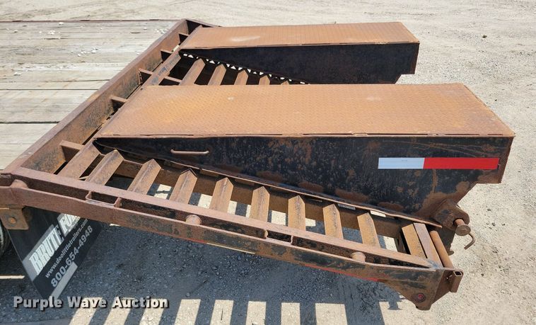 image for item DG0605 2008 Doolittle FD-304 equipment trailer