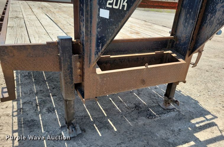 image for item DG0605 2008 Doolittle FD-304 equipment trailer