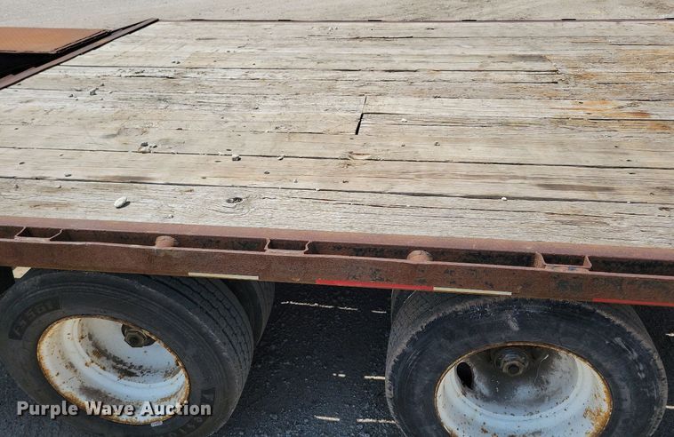 image for item DG0605 2008 Doolittle FD-304 equipment trailer