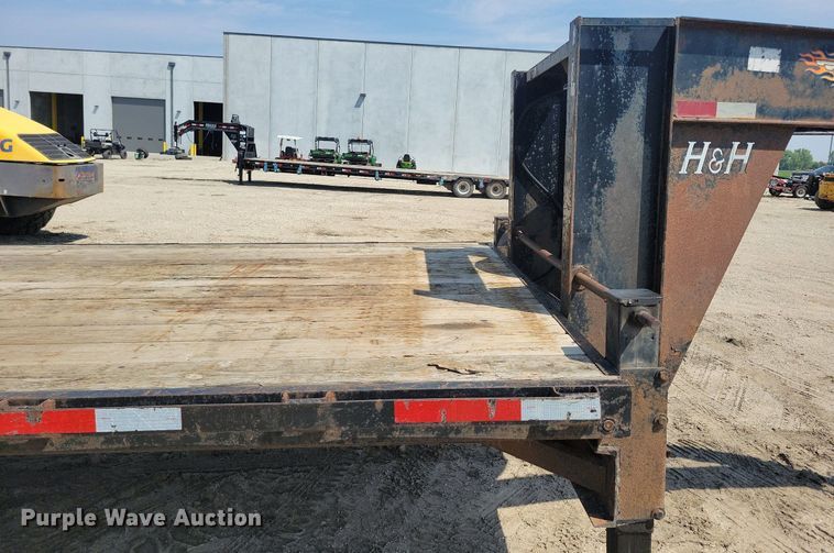 image for item DG0606 2012 H&H FD-306 equipment trailer