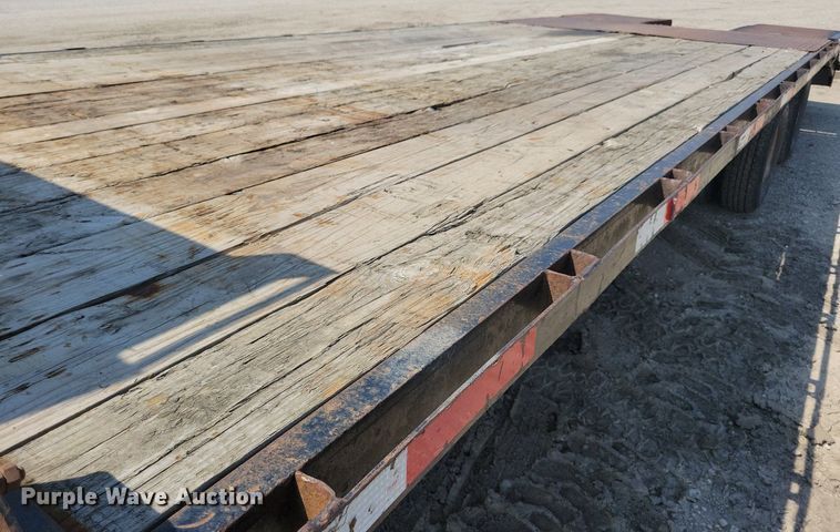 image for item DG0606 2012 H&H FD-306 equipment trailer