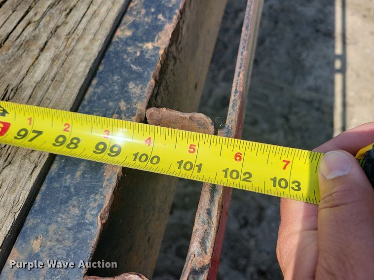 image for item DG0606 2012 H&H FD-306 equipment trailer