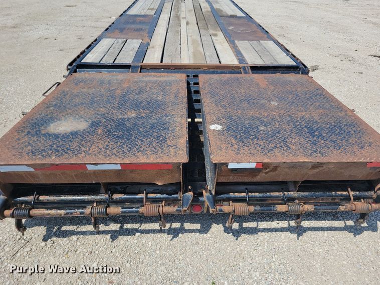 image for item DG0607 2015 PJ equipment trailer