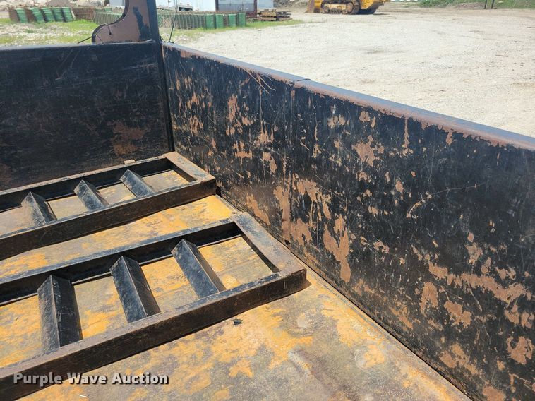 image for item DG0608 2016 Quality Steel and Aluminum Products 8314D dump trailer