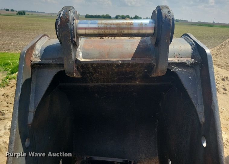 image for item DG0609 excavator bucket