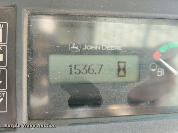 image for item DG0612 2015 John Deere 333E tracked skid steer loader