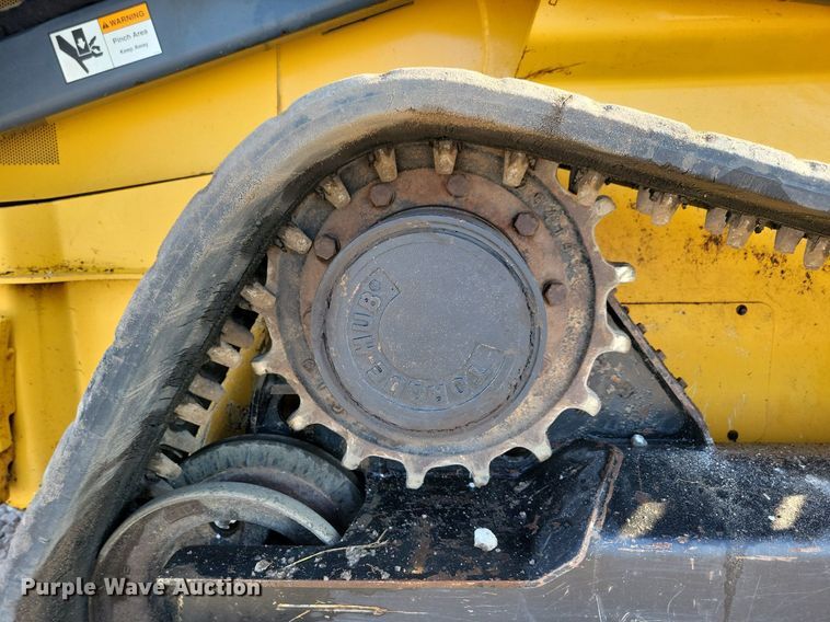 image for item DG0612 2015 John Deere 333E tracked skid steer loader