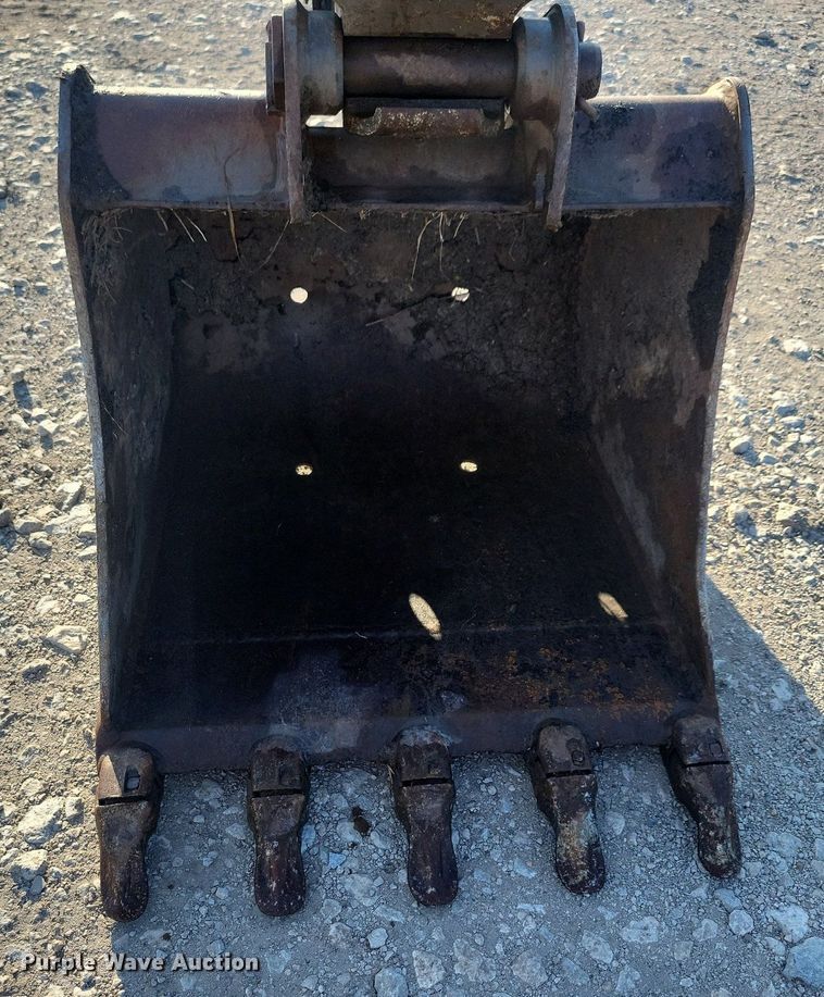 image for item DG0613 2018 Volvo ECR40D mini excavator