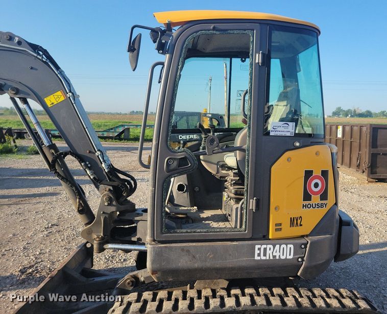 image for item DG0613 2018 Volvo ECR40D mini excavator