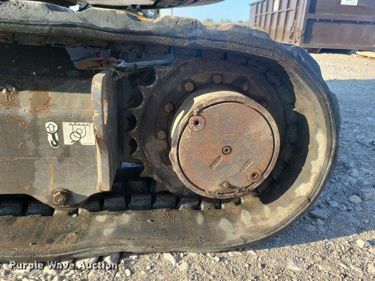 image for item DG0613 2018 Volvo ECR40D mini excavator