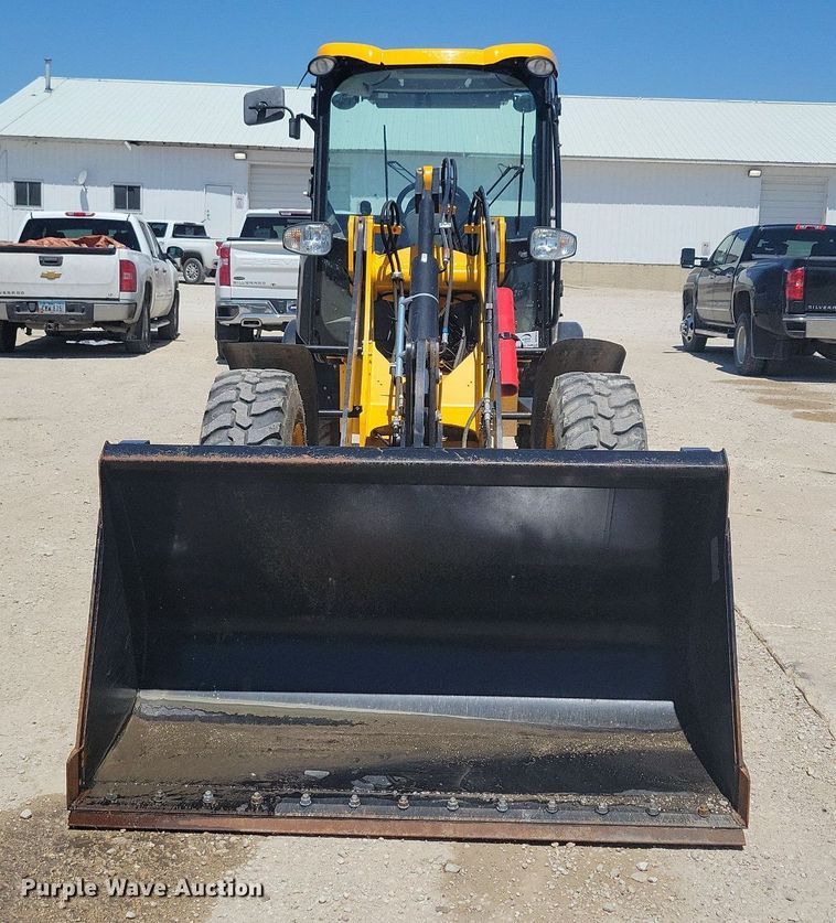 image for item DG0614 2021 JCB 407 wheel loader