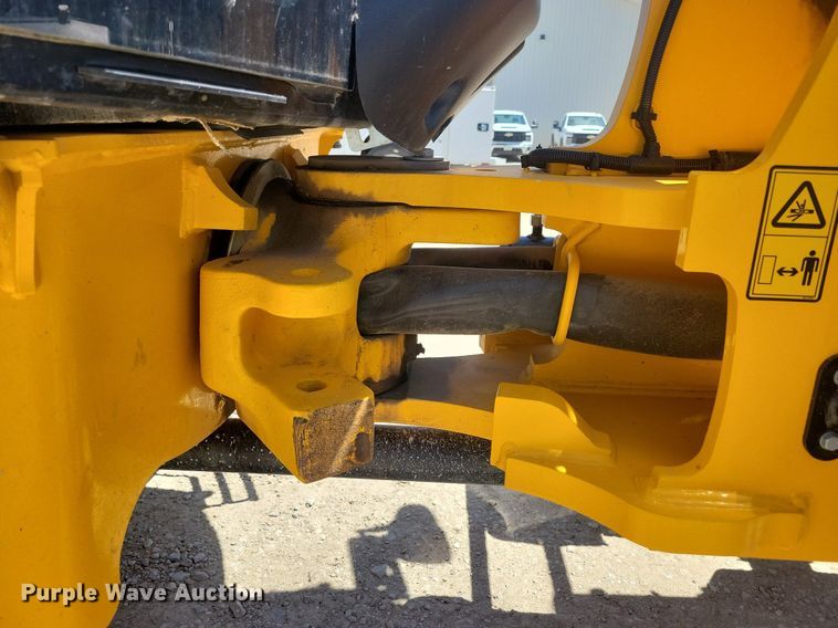 image for item DG0614 2021 JCB 407 wheel loader