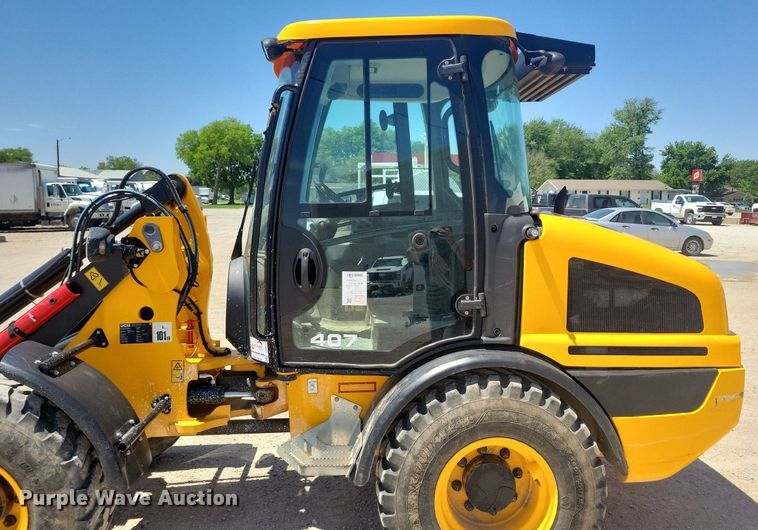 image for item DG0614 2021 JCB 407 wheel loader
