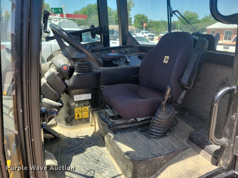 image for item DG0614 2021 JCB 407 wheel loader