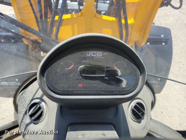 image for item DG0614 2021 JCB 407 wheel loader