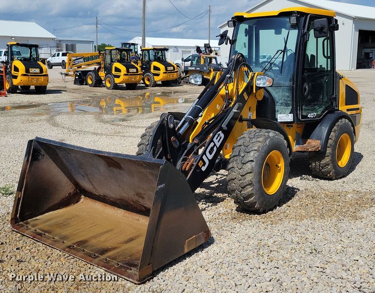 image for item DG0615 2022 JCB 407 T4 wheel loader