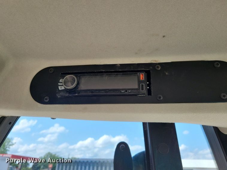 image for item DG0615 2022 JCB 407 T4 wheel loader