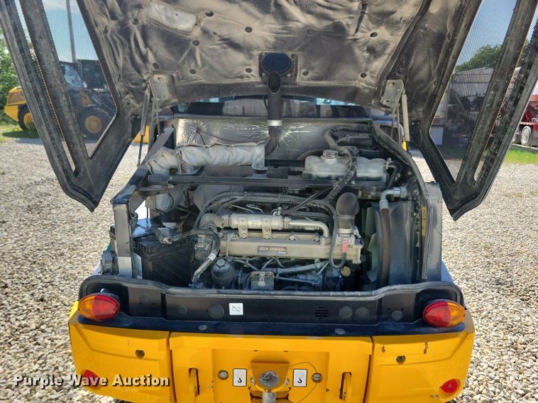 image for item DG0615 2022 JCB 407 T4 wheel loader