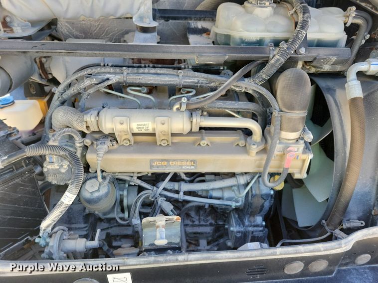 image for item DG0615 2022 JCB 407 T4 wheel loader