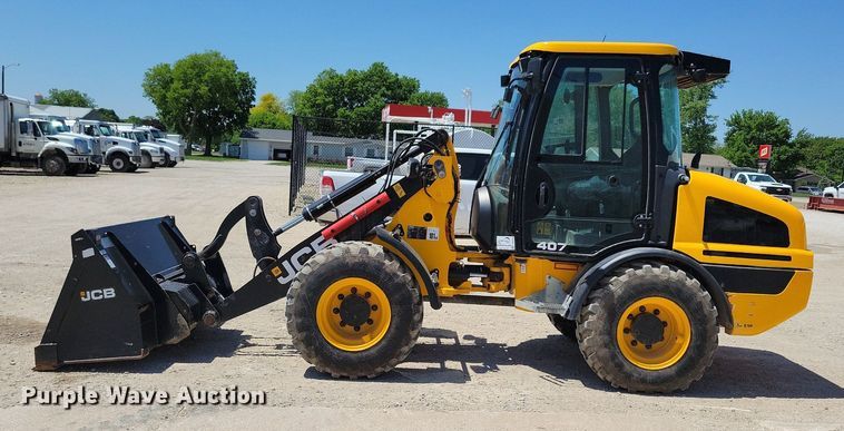 image for item DG0616 2022 JCB 407 wheel loader